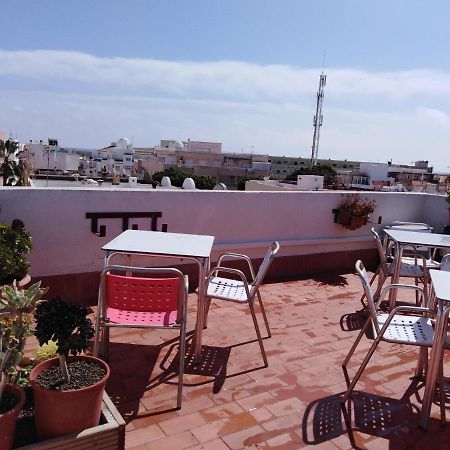 Paupet Hotel Almeria Bagian luar foto